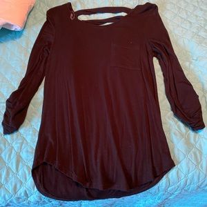 Black mid length sleeve top